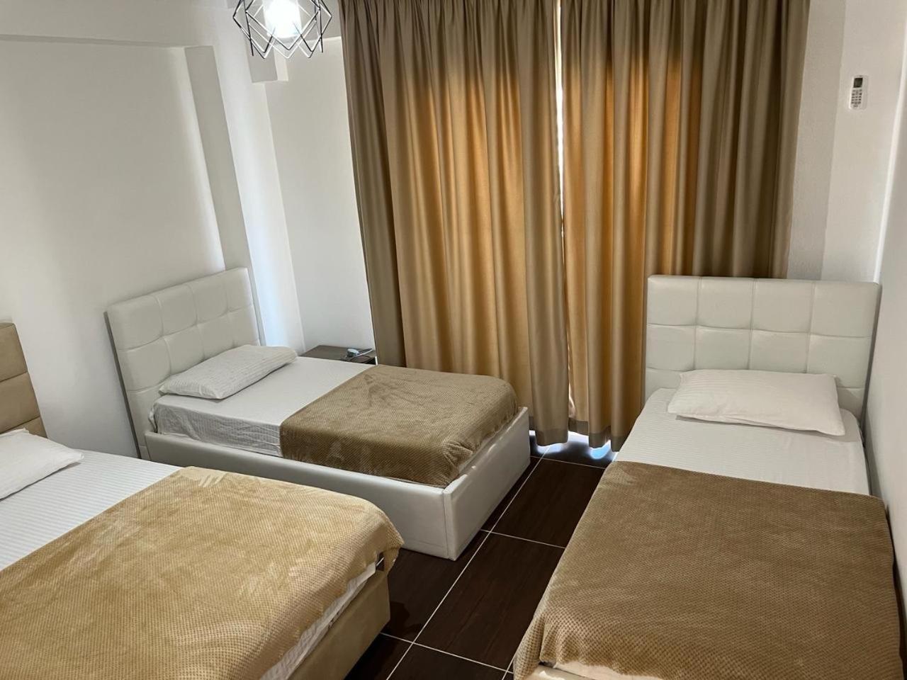 Fishta Q6 47 Apartamento Velipojë